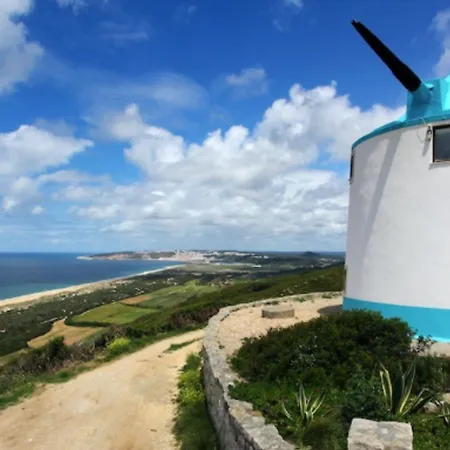 Casa vacanze Charming House With Sea View In Nazaré