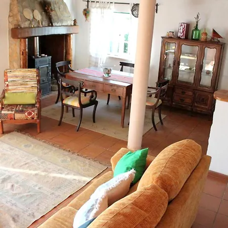 Charming House With Sea View In Casa vacanze *